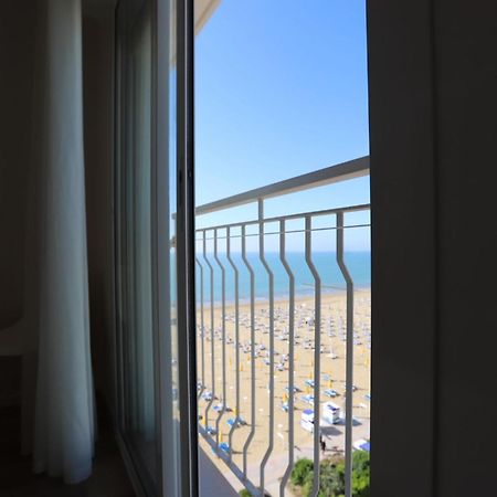 Hotel Concordia Lido di Jesolo Exterior foto